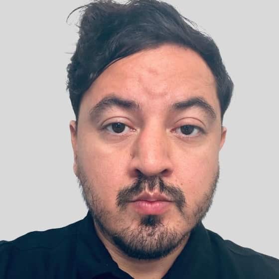 Hugo Gonzalez Headshot